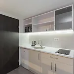 Apartman Minimalist Styled Tiny Ap @new York Cafe Budapest