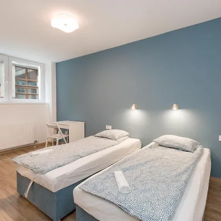 Minimalist Styled Tiny Ap @new York Cafe * Budapest