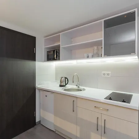 公寓 Minimalist Styled Tiny Ap @new York Cafe 布达佩斯