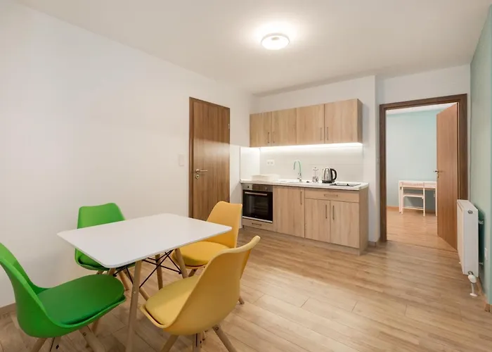 Minimalist Styled Tiny Ap @new York Café * Budapest