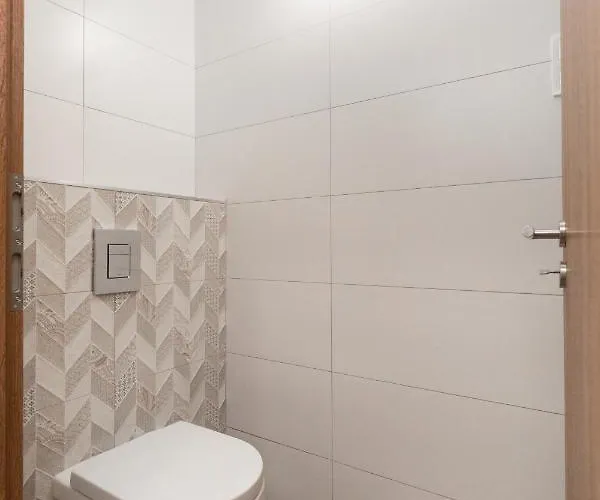 Minimalist Styled Tiny Ap @new York Cafe Апартаменты Будапешт